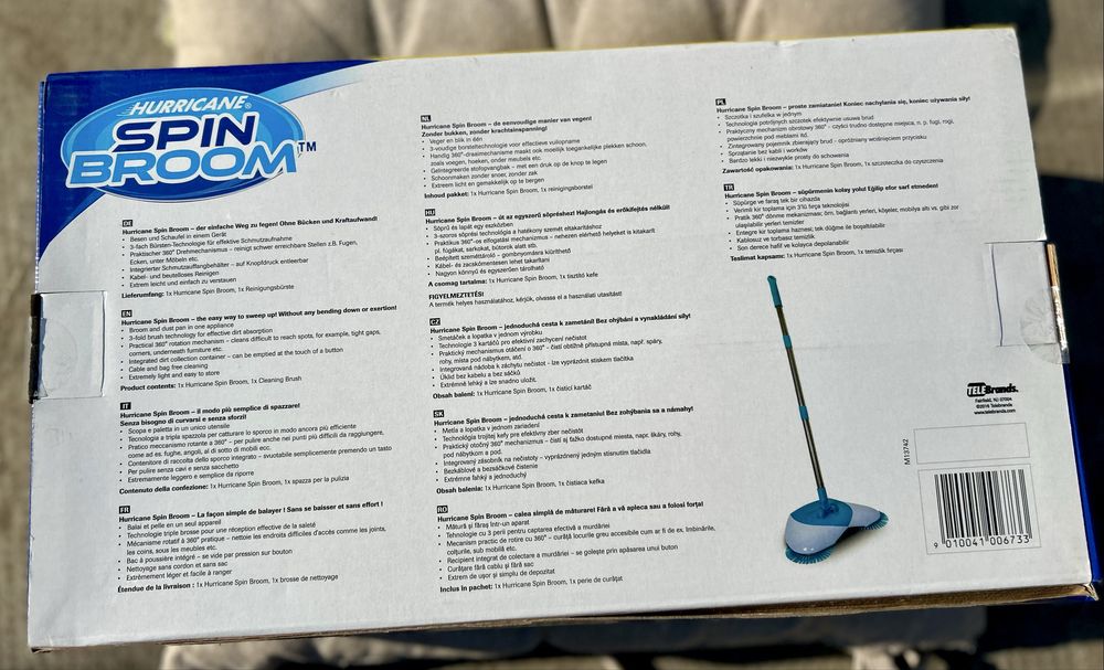 Mătură magică nouă, în cutia originala