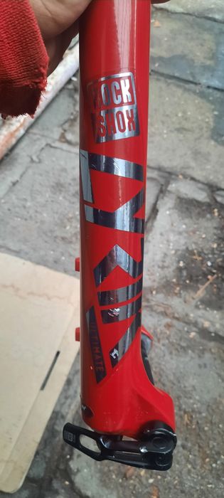 Вилка Rock Shox Lyrik 29"