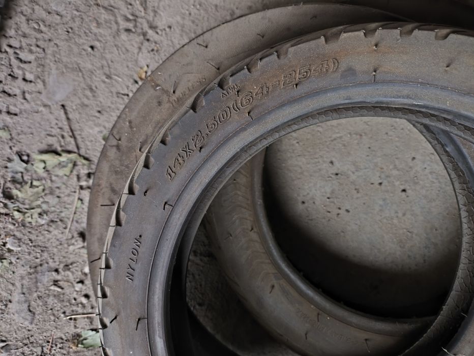 Продам покрышки от электро скутера