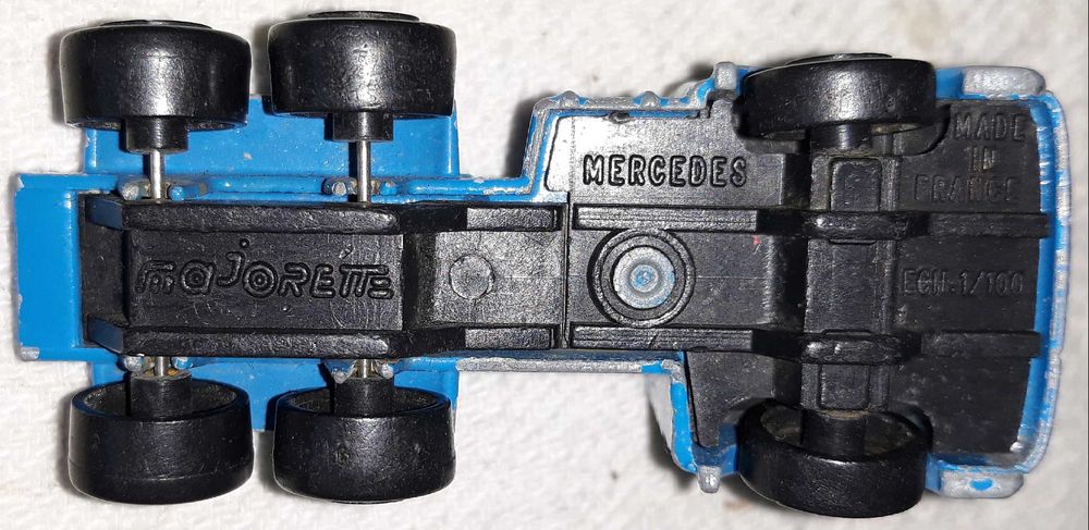 Играчка комионче Mercedes. Majorette. Франция.1960-70