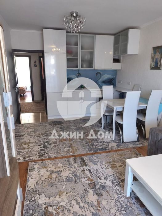 Тристаен апартамент в жилищна сграда БЕЗ ТАКСА, с. Равда