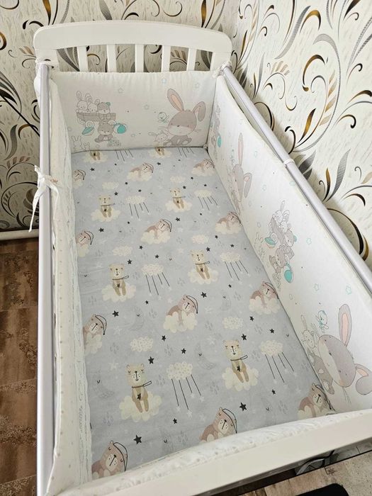 Продам детскую кроватку