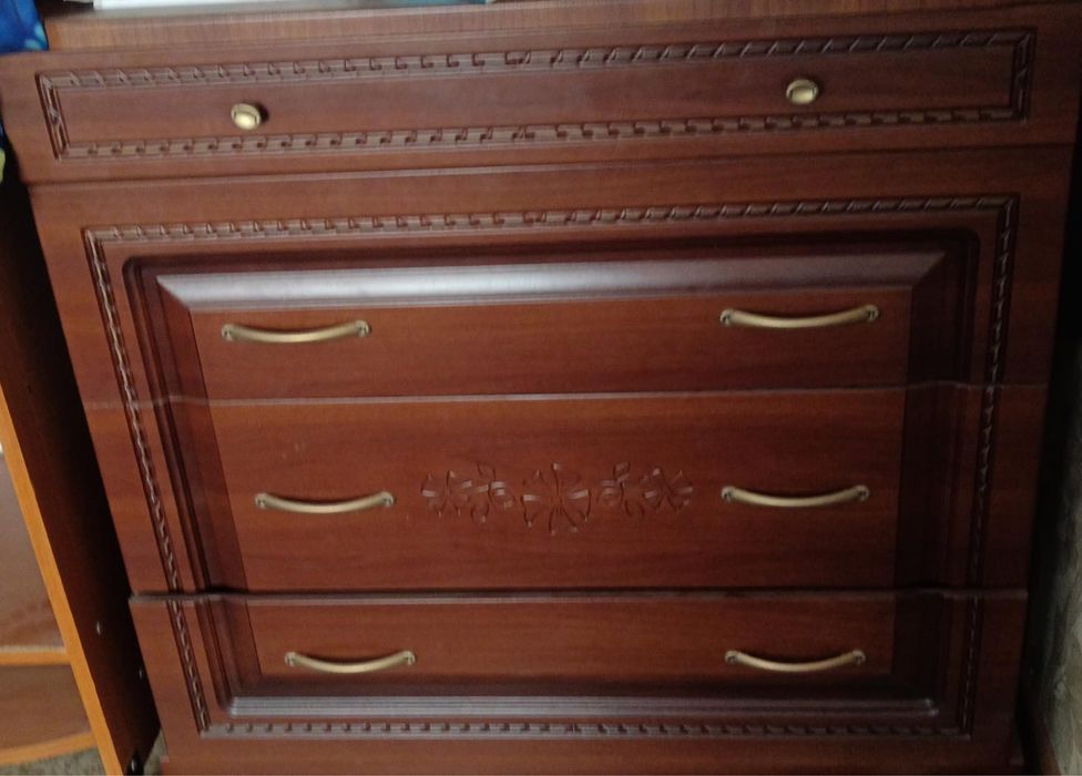 Продается комплект