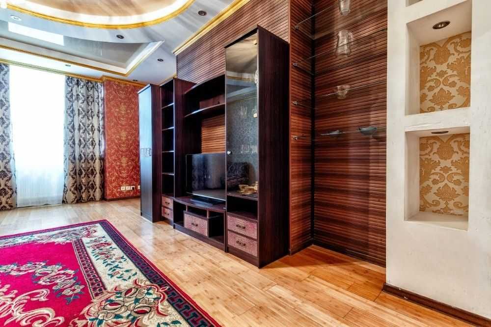 Сдам посуточно 3-комн квартиру