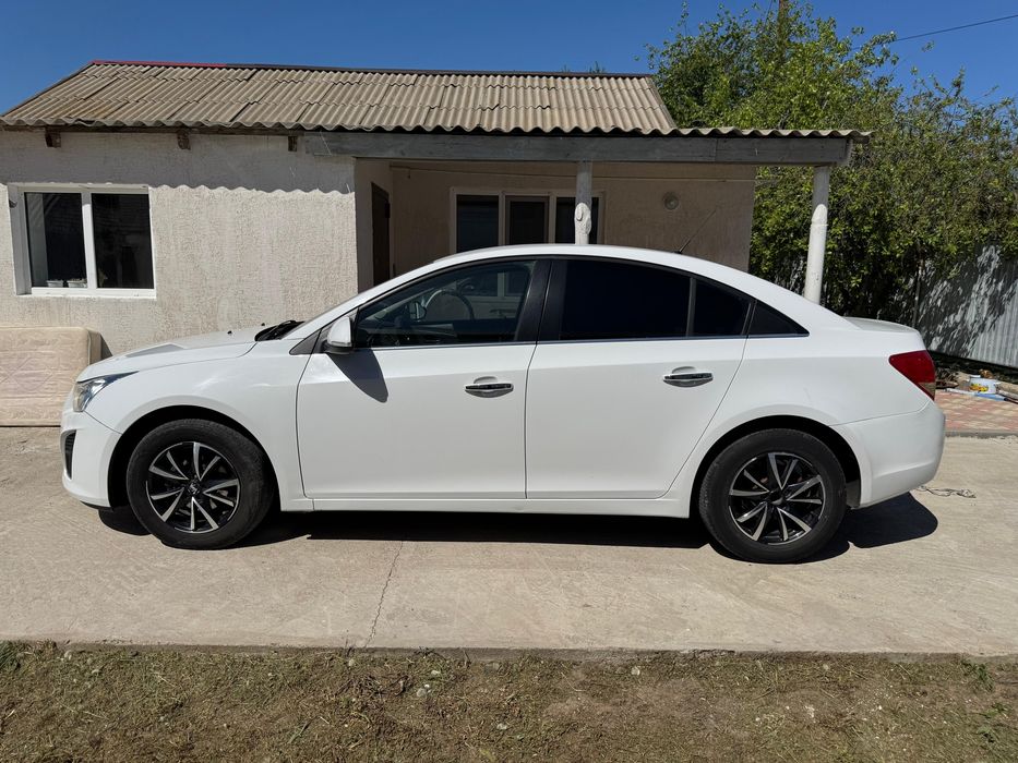 Chevrolet Cruze 1.8 2014