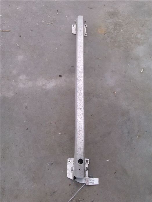 armatura bara spate renault megan 2