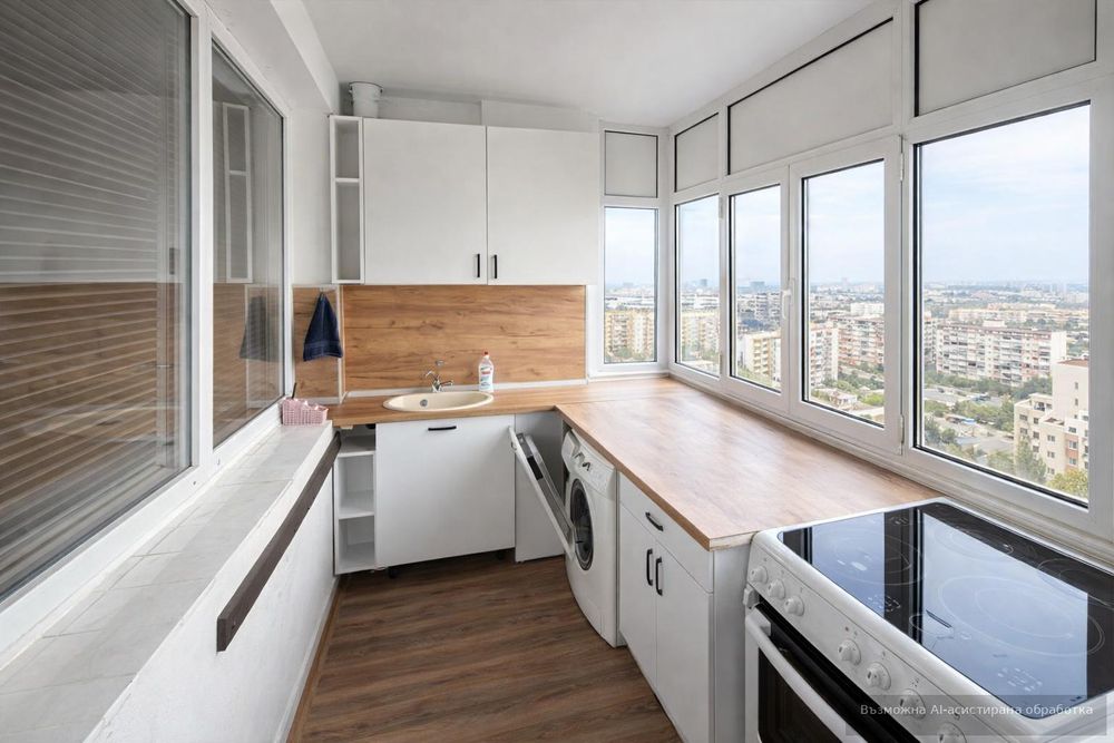 Тристаен апартамент в района на Центъра