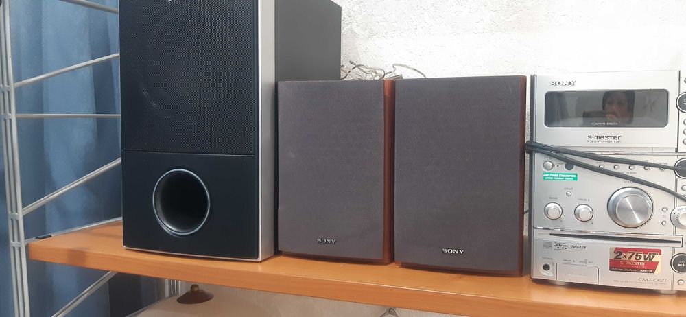 Продам муз. центр