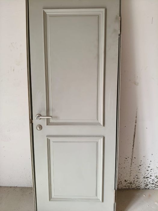 Продам межкомнатные двери