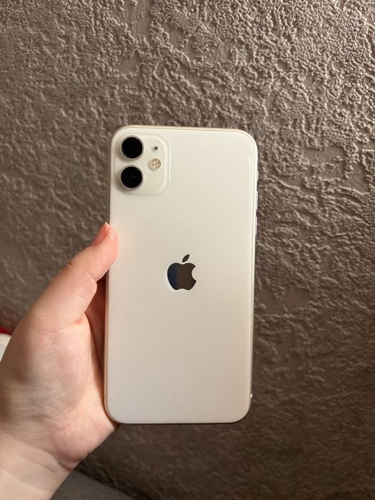 Продам Iphone 11