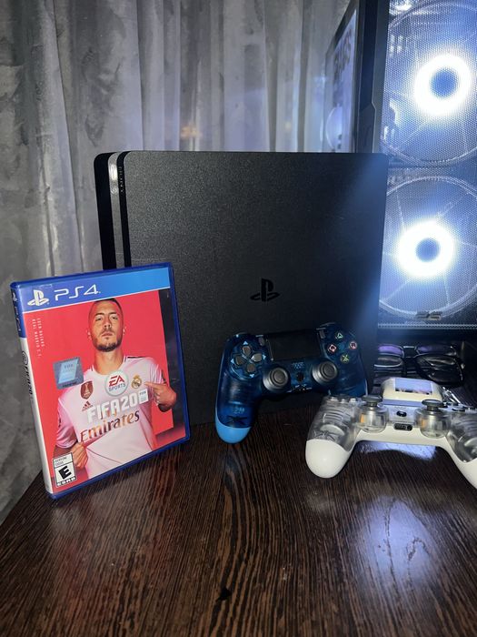 Sony PS4 Slim + Игры