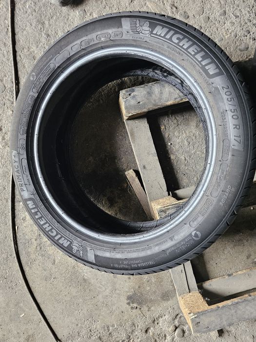 2 anvelope vara 205 50 17 Michelin 6.2mm
