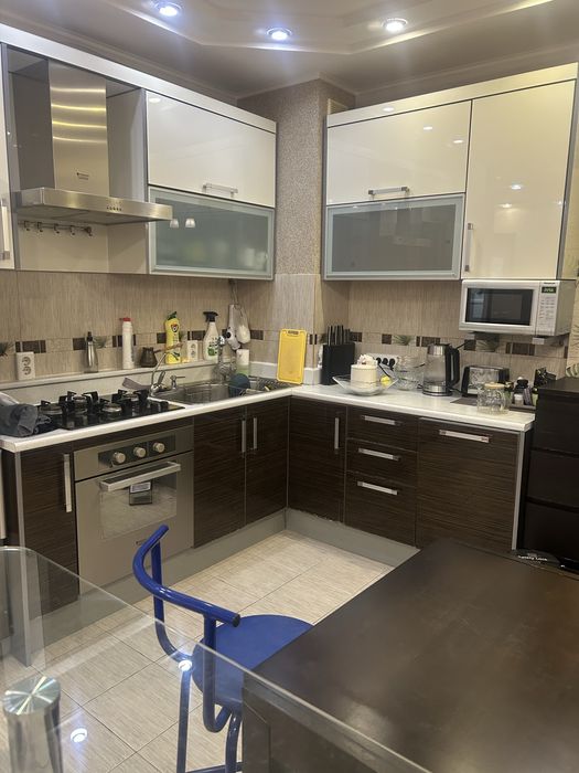 Продам кухонный гарнитур