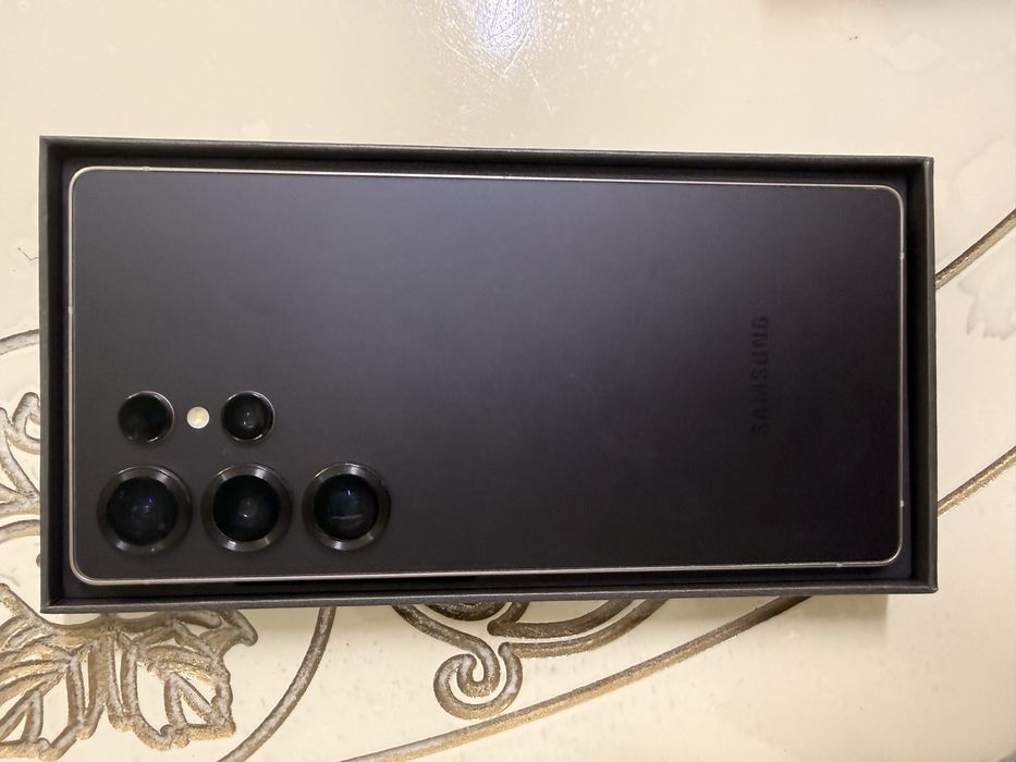 Samsung Galaxy S25 ultra 512/12