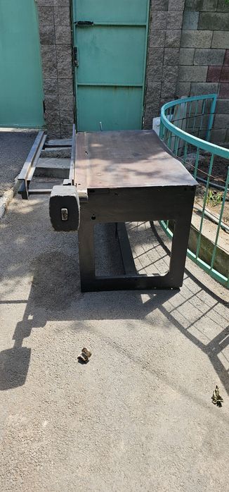 Продам гильотину ( папшер)