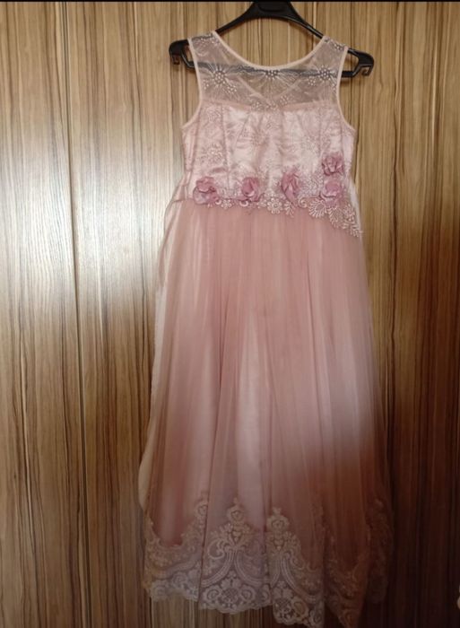 Продается платье