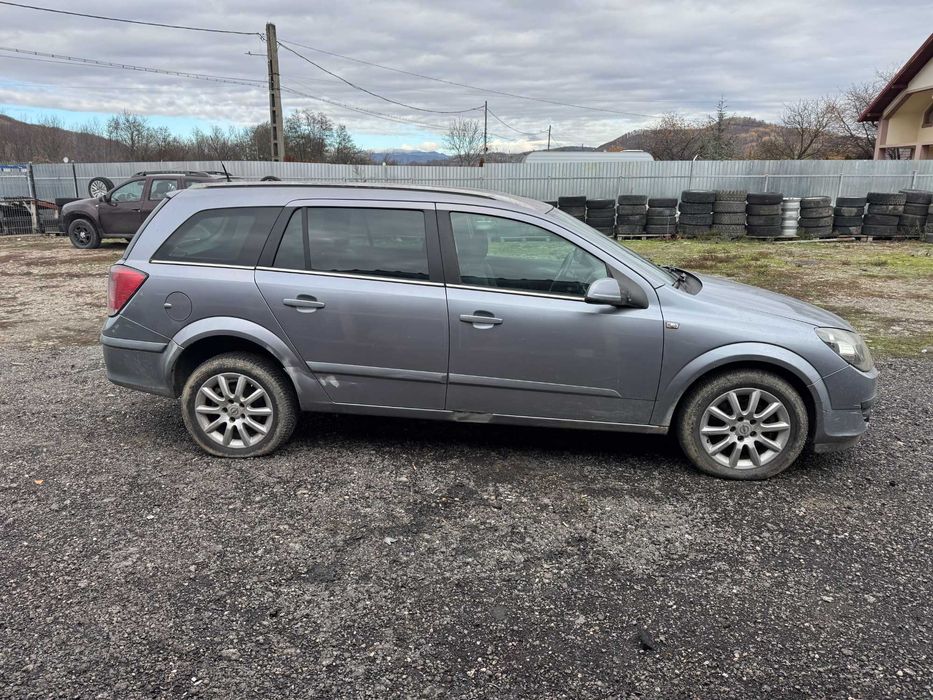 Dezmembrari Dezmembrez Piese piesa Dez Opel Astra H Z19DT 120cp break