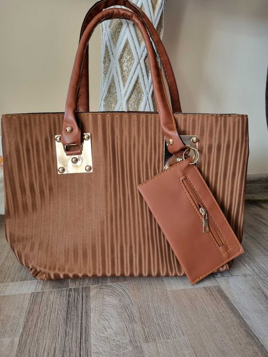 Ежедневна дамска чанта