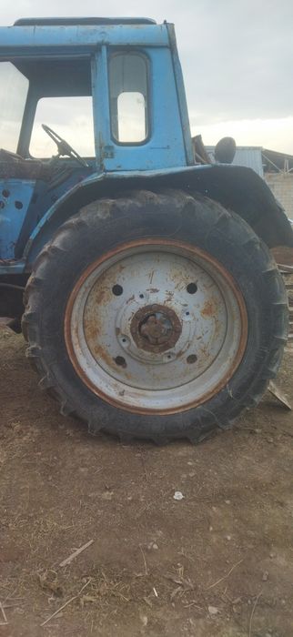Колесо МТЗ беларус шины с диском