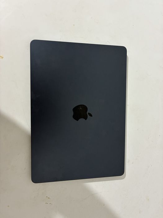 MacBook Air 13 2022г