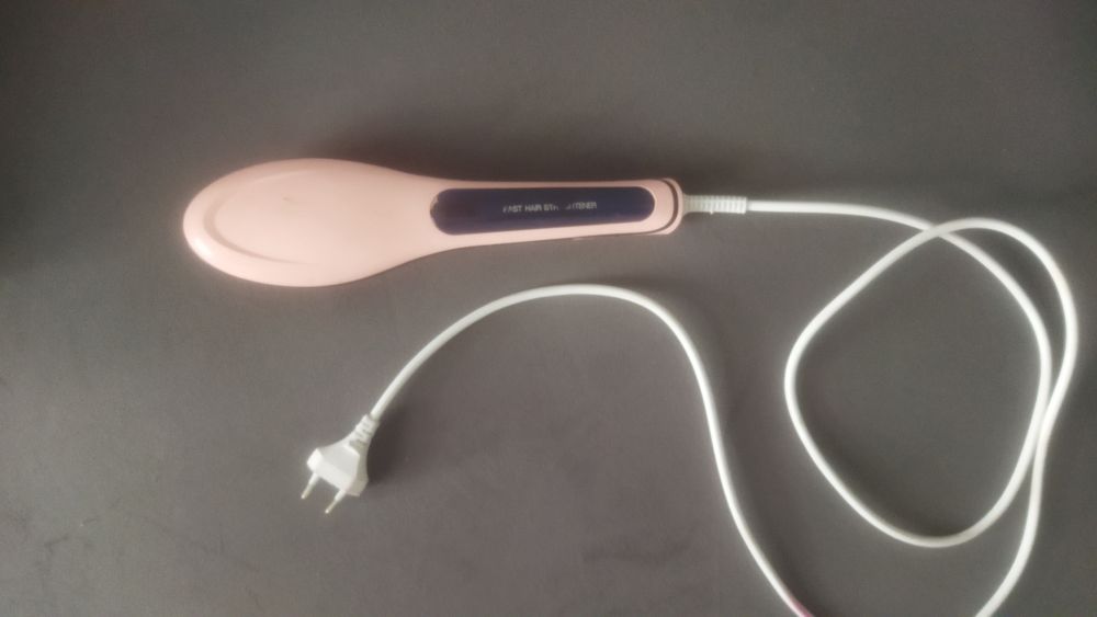 Расческа выпрямитель