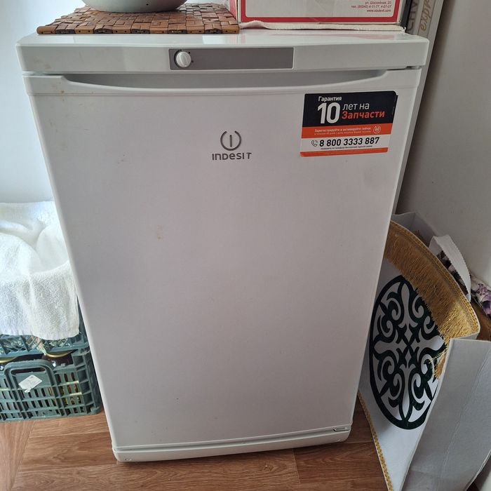 Морозильник indesit