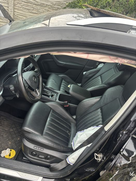 Skoda karoq avariata