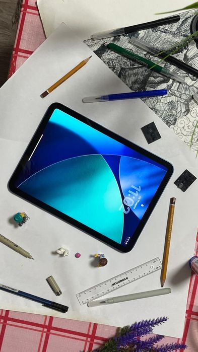 Ipad a16 год 2025  Айпад а16