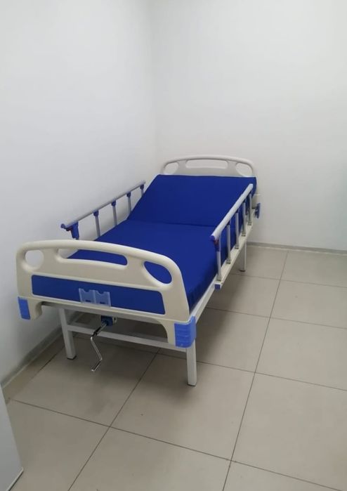 Кровать медицинский