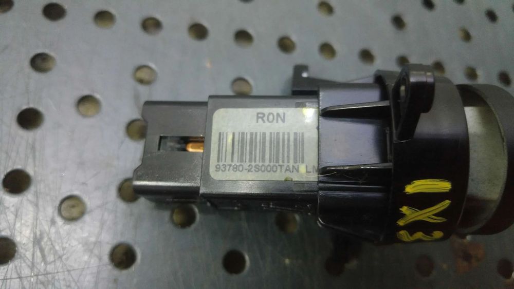Buton incalzire luneta hyundai ix35 lm el elh 937802s000