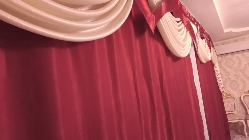 Зал бөлмесінің пердесі