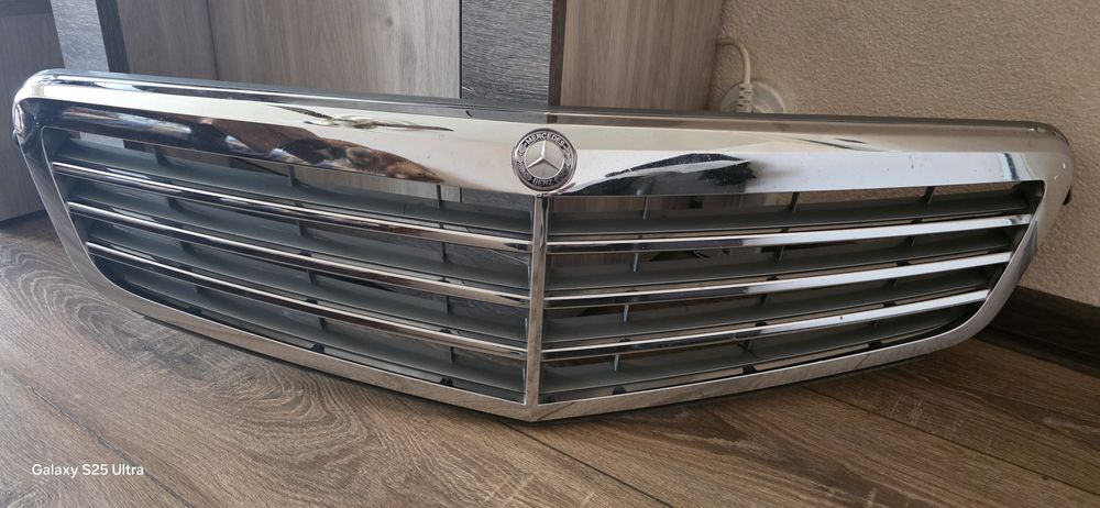 Решетка за Мерцедес W204