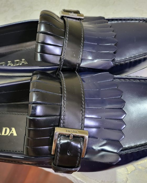 Продам мужскую обувь Prada