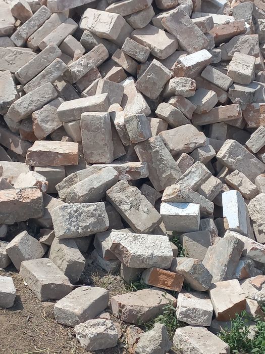 Продам красный кирпич