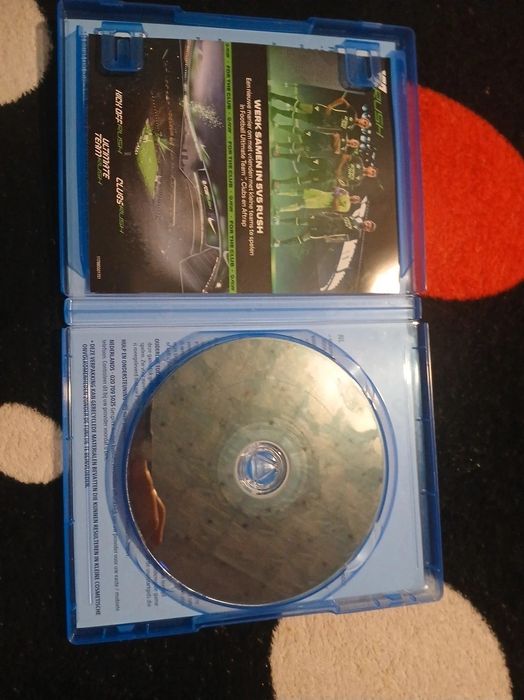 Vând fc25 pentru ps5