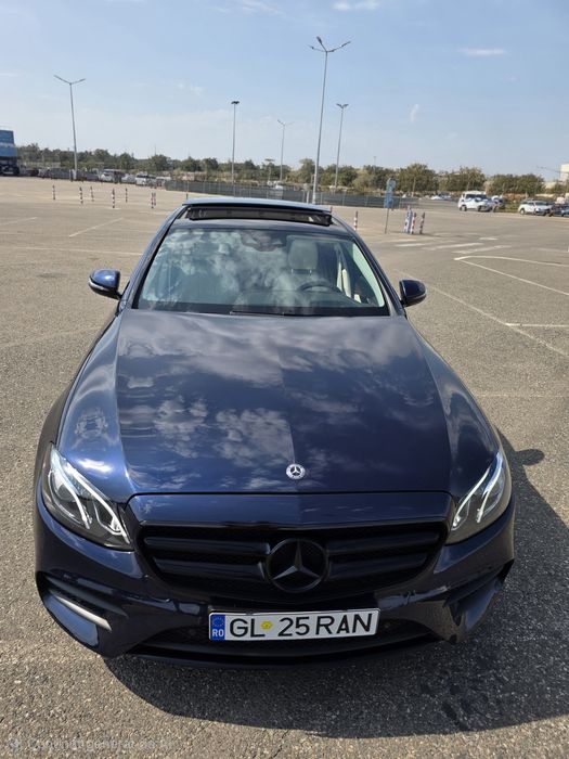 Mercedes Benz E300e