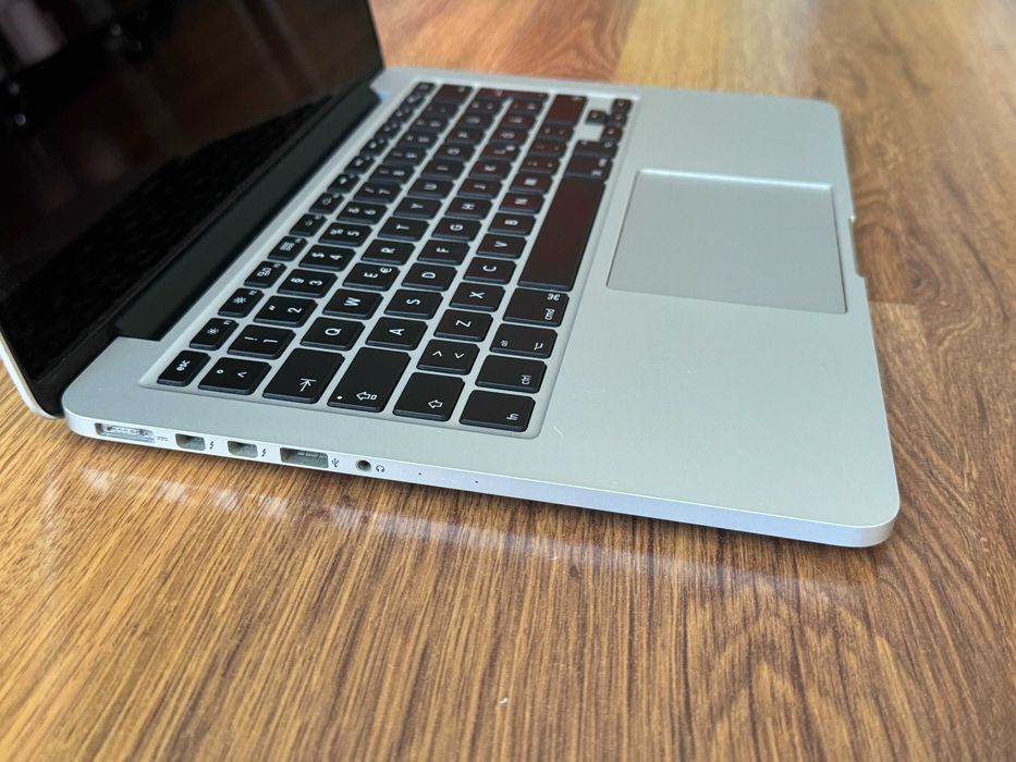 13.3' Retina Apple MacBook Pro 2015 Core i5 8GB RAM/128GB SSD/Бат 6ч