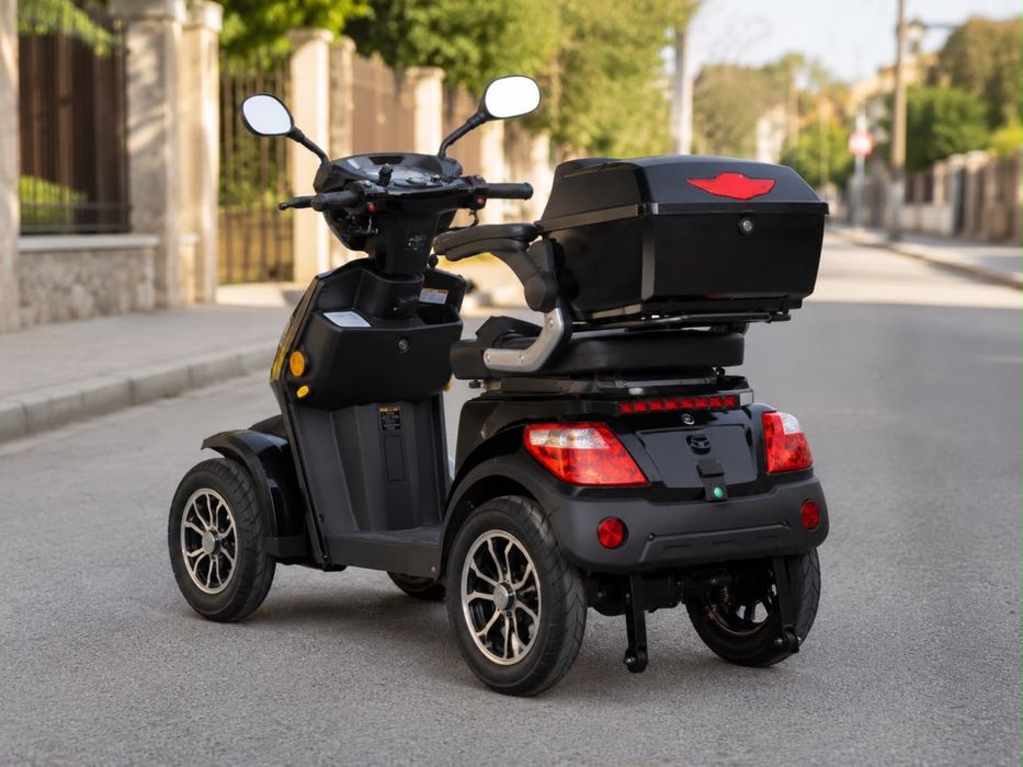 Scuter electric 4 roți NOU – fără permis – 2.600 lei