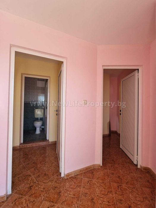 Двуетажна къща с басейн, Инцараки Свети Влас