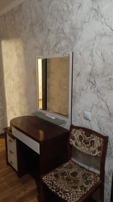 Продам 4х комнатную квартиру