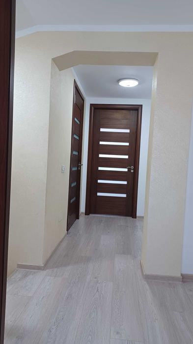 Casă 4 Camere + Birou | Cartier Domnitorilor LUMINA| Canalizare & Gaze