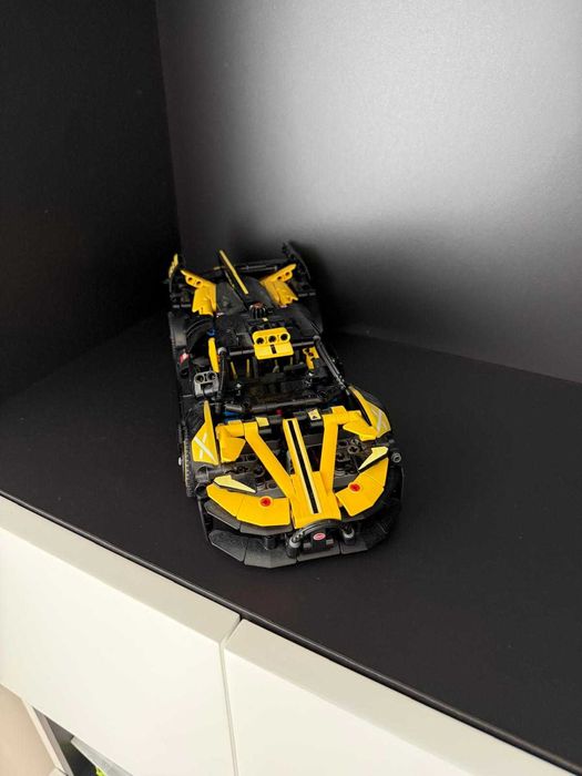 lego tehnic Bugatti, Mercedes, Aeroglisor, Mclaren, Ford Mustang