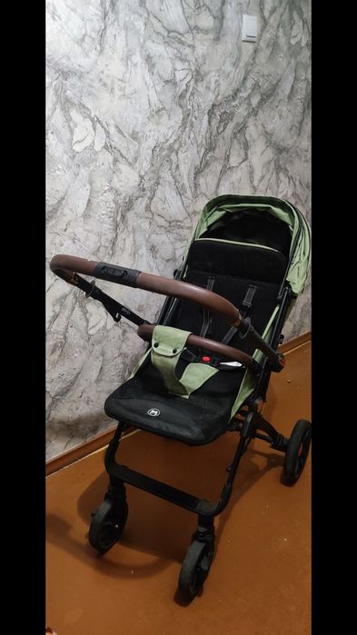 Продаётся детская коляска
