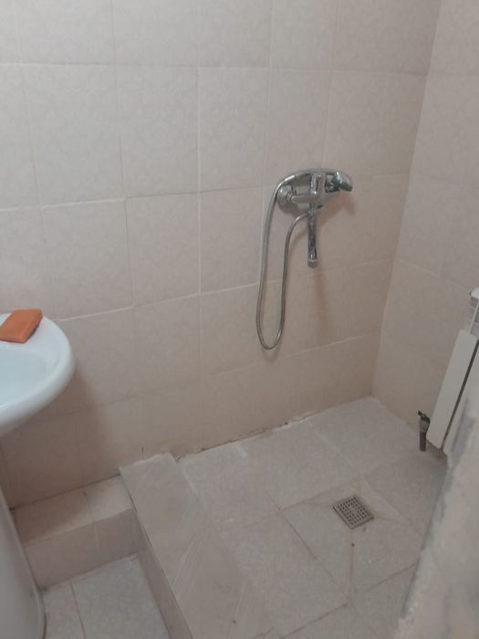 Частный полу благ дом