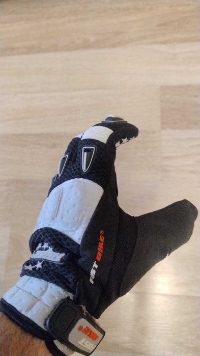 Mănuși moto Alpinestars GP Pro mărimea L și First Bike mărimea M