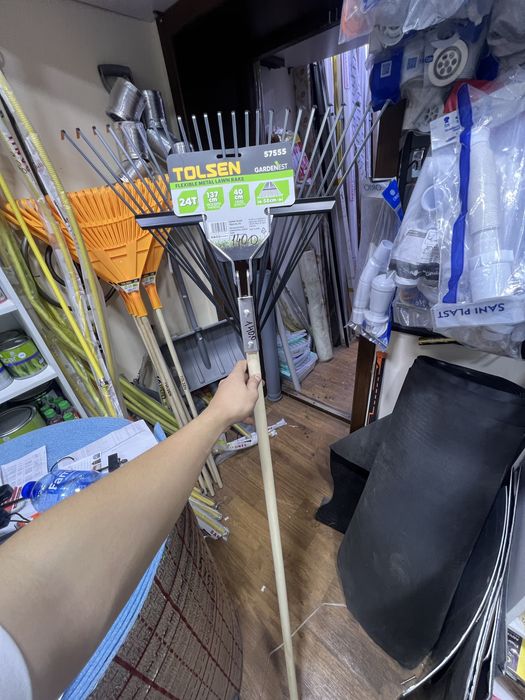 Грабли садовые пластиковые, железные