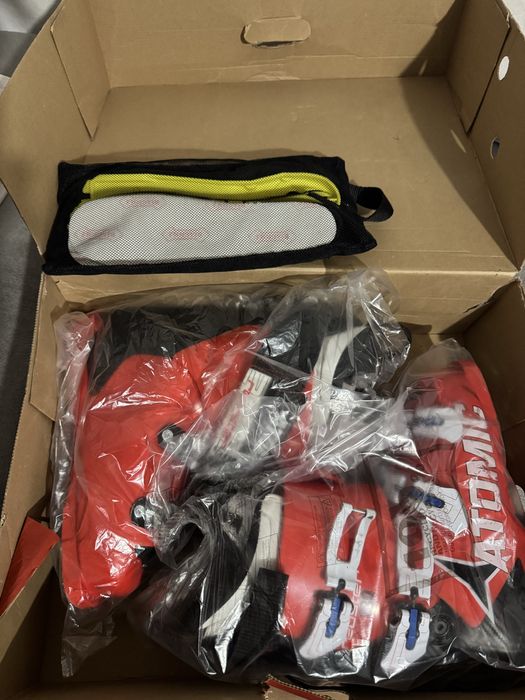 Atomic Redster FIS 130 ски обувки