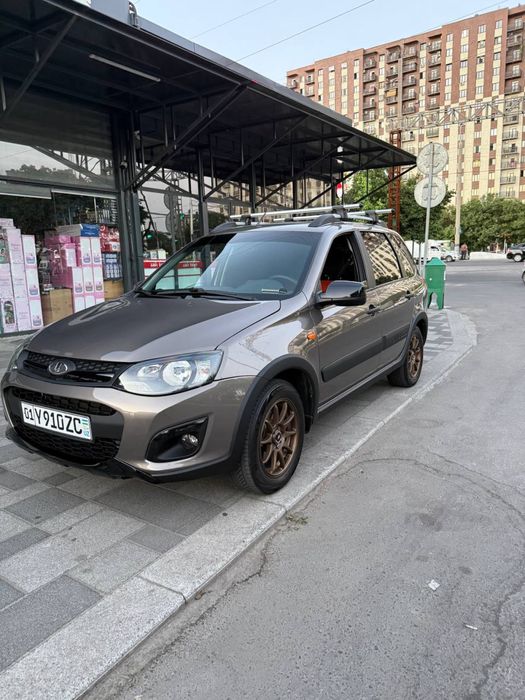 Lada Cross 2016 ideal holatda