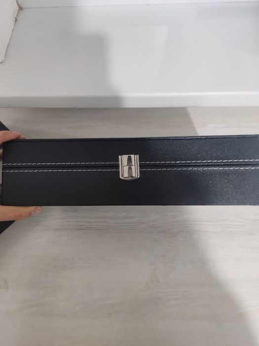 Футляр для ЧАСОВ.   2-шт Новый!