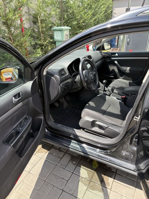 VOLKSWAGEN Golf 2010 — imagine 5